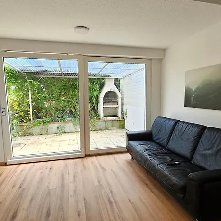 4 Rooms, Wifi, Free Parking, Fully Equipped *