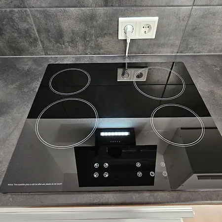 4 Rooms, Wifi, Free Parking, Fully Equipped Apartment Herford