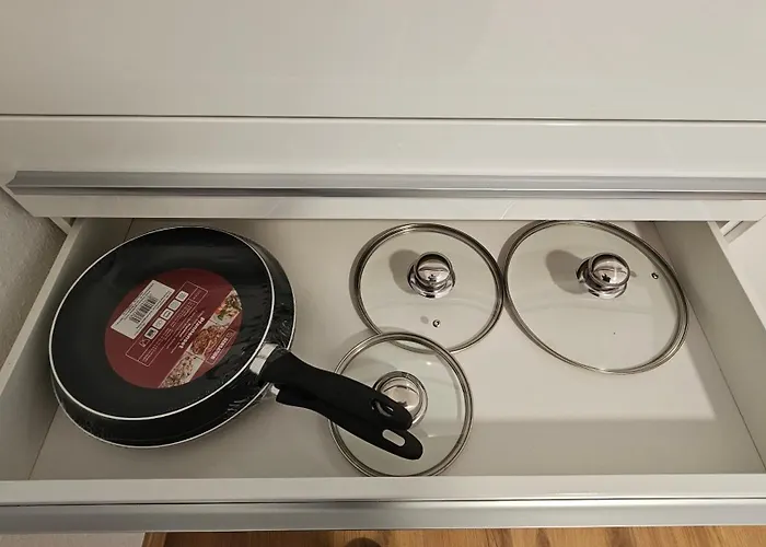 Lejlighed 4 Rooms, Wifi, Free Parking, Fully Equipped *